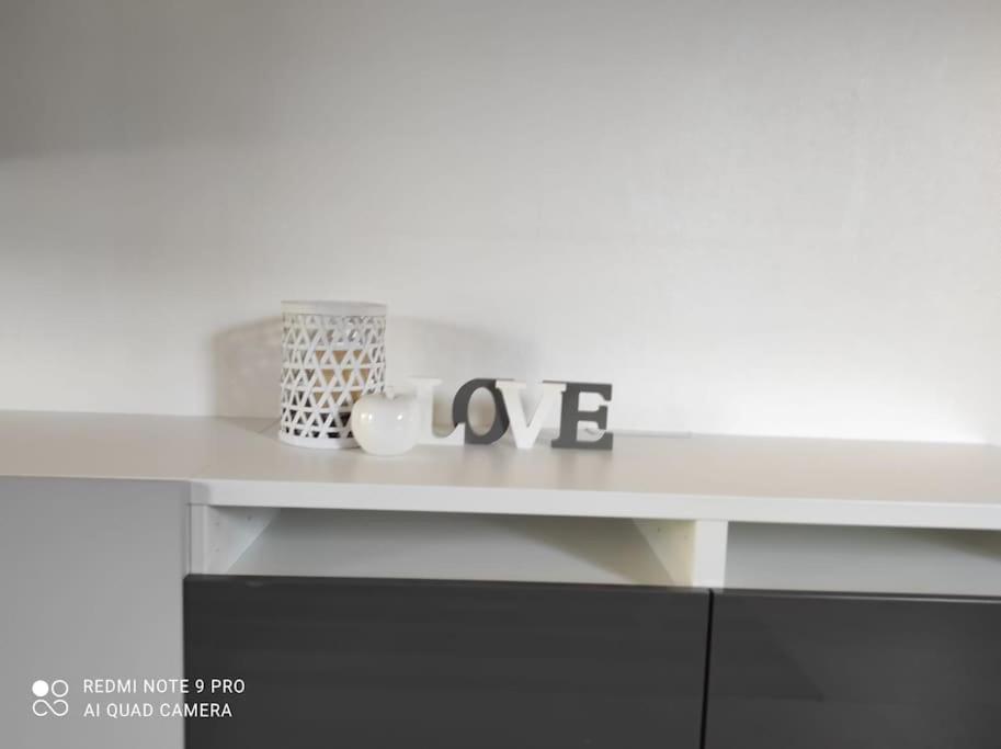 Studio Calme A Proximite Des 7 Meuses Profondeville Exteriör bild