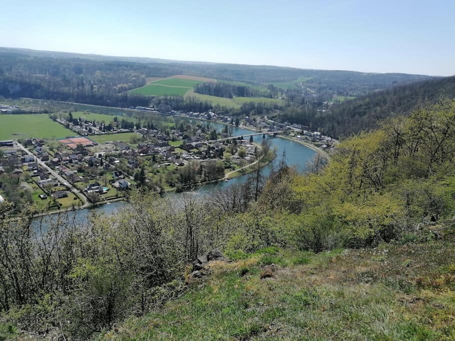 Studio Calme A Proximite Des 7 Meuses Profondeville Exteriör bild